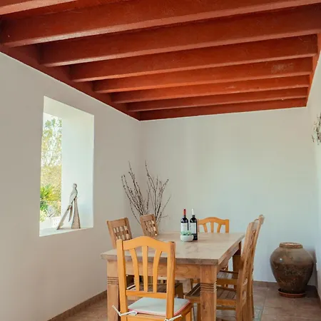 Casa Mariposa Benirras
